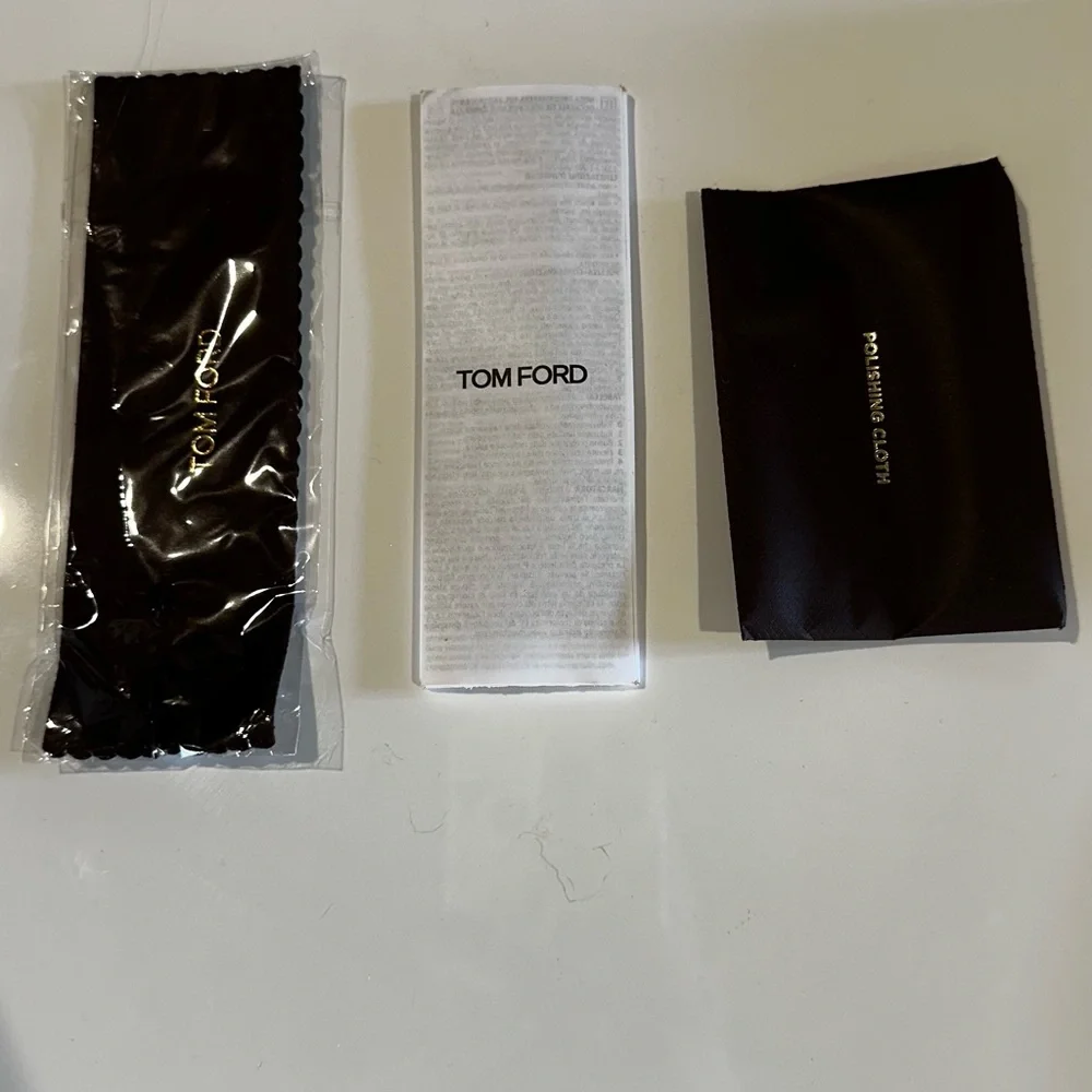 Tom Ford Cat Eye Sunglasses - Picture 5 of 8